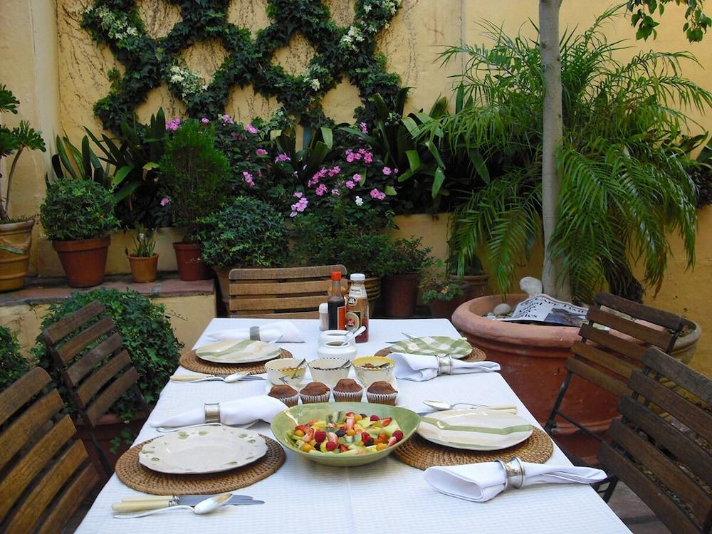 Liberty Lodge Guest House Cape Town Ngoại thất bức ảnh