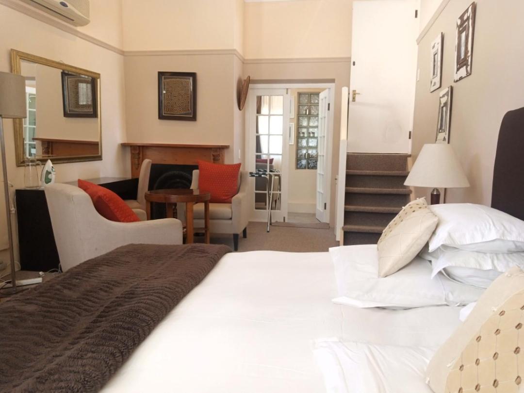 Liberty Lodge Guest House Cape Town Ngoại thất bức ảnh