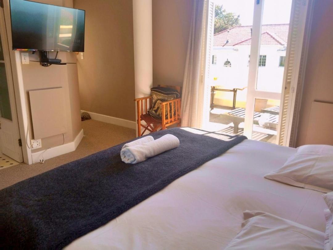 Liberty Lodge Guest House Cape Town Ngoại thất bức ảnh