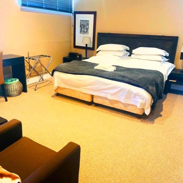 Liberty Lodge Guest House Cape Town Ngoại thất bức ảnh