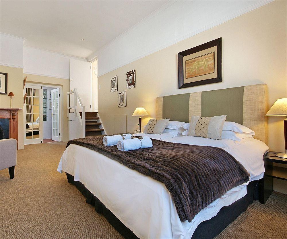Liberty Lodge Guest House Cape Town Ngoại thất bức ảnh