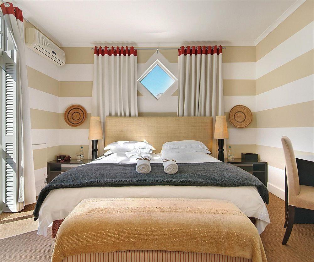 Liberty Lodge Guest House Cape Town Ngoại thất bức ảnh