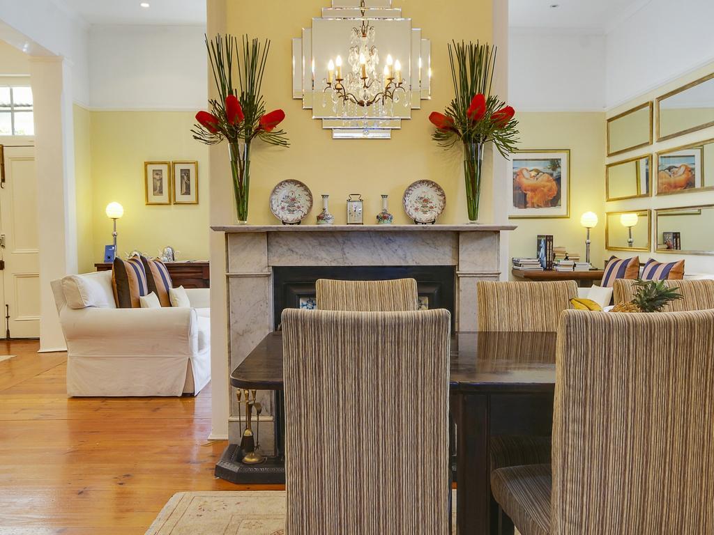 Liberty Lodge Guest House Cape Town Ngoại thất bức ảnh