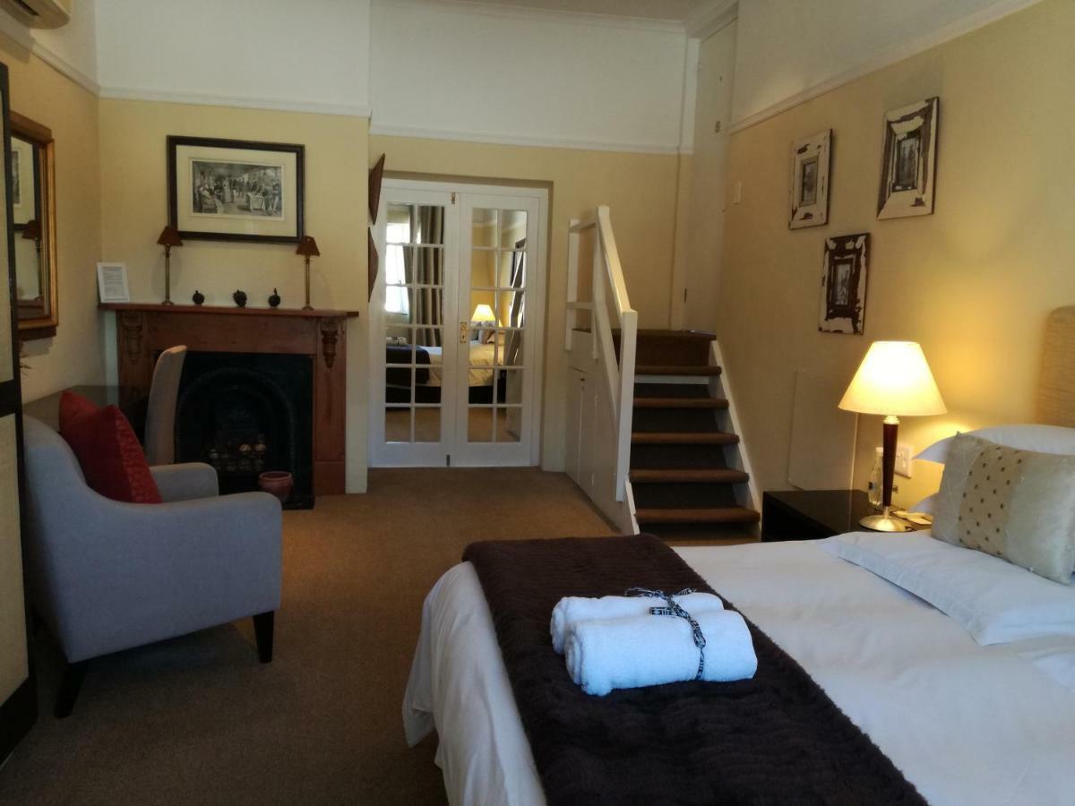 Liberty Lodge Guest House Cape Town Ngoại thất bức ảnh